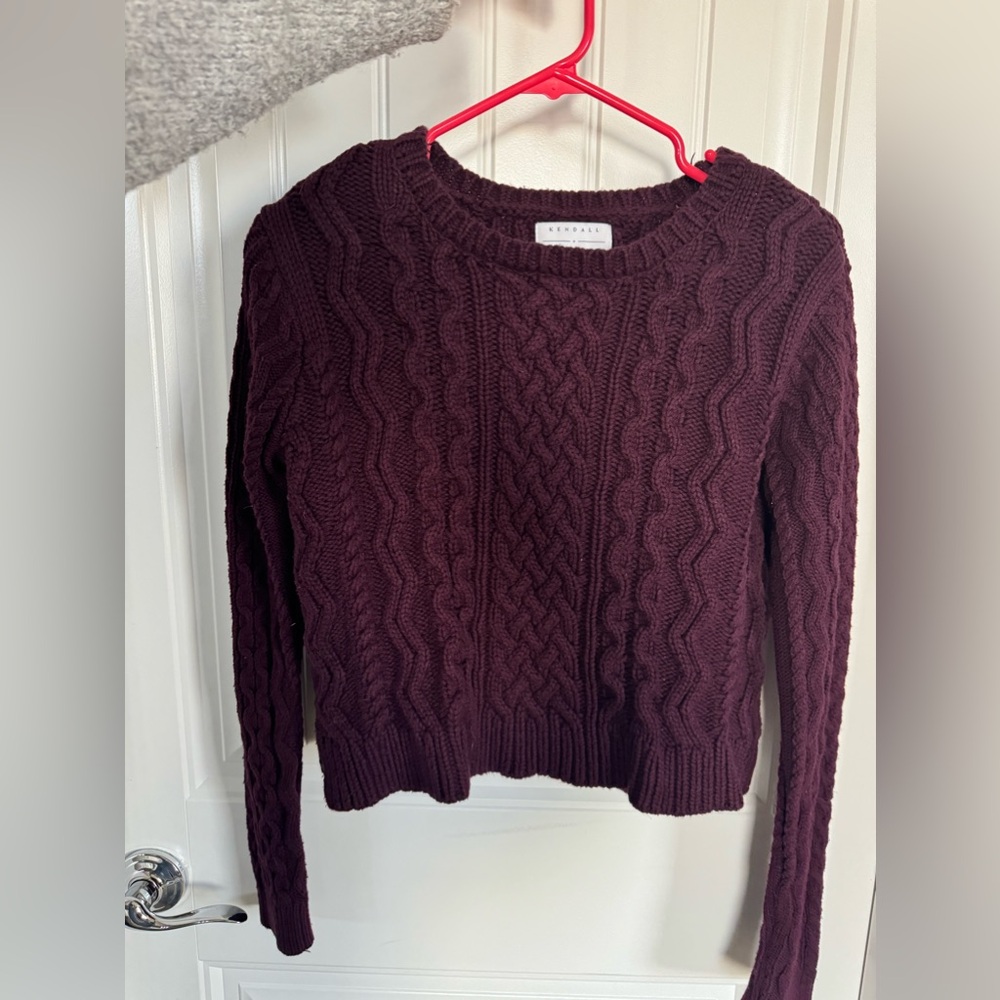 Long sleeve knit sweater